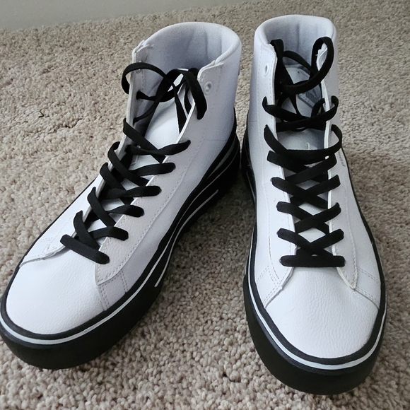 Puma White and Black Classic High-Top Sneakers - Picture 6 of 11